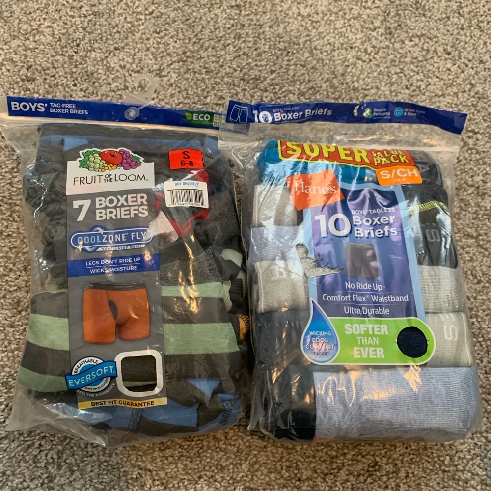 Fruit of the Loom Boys size Small bundle of boxer brief underwear
